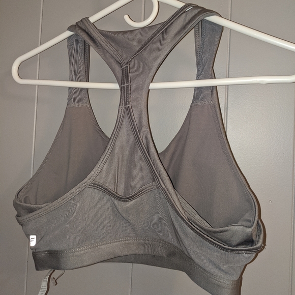 Fabletics sports bra - Picture 2 of 3